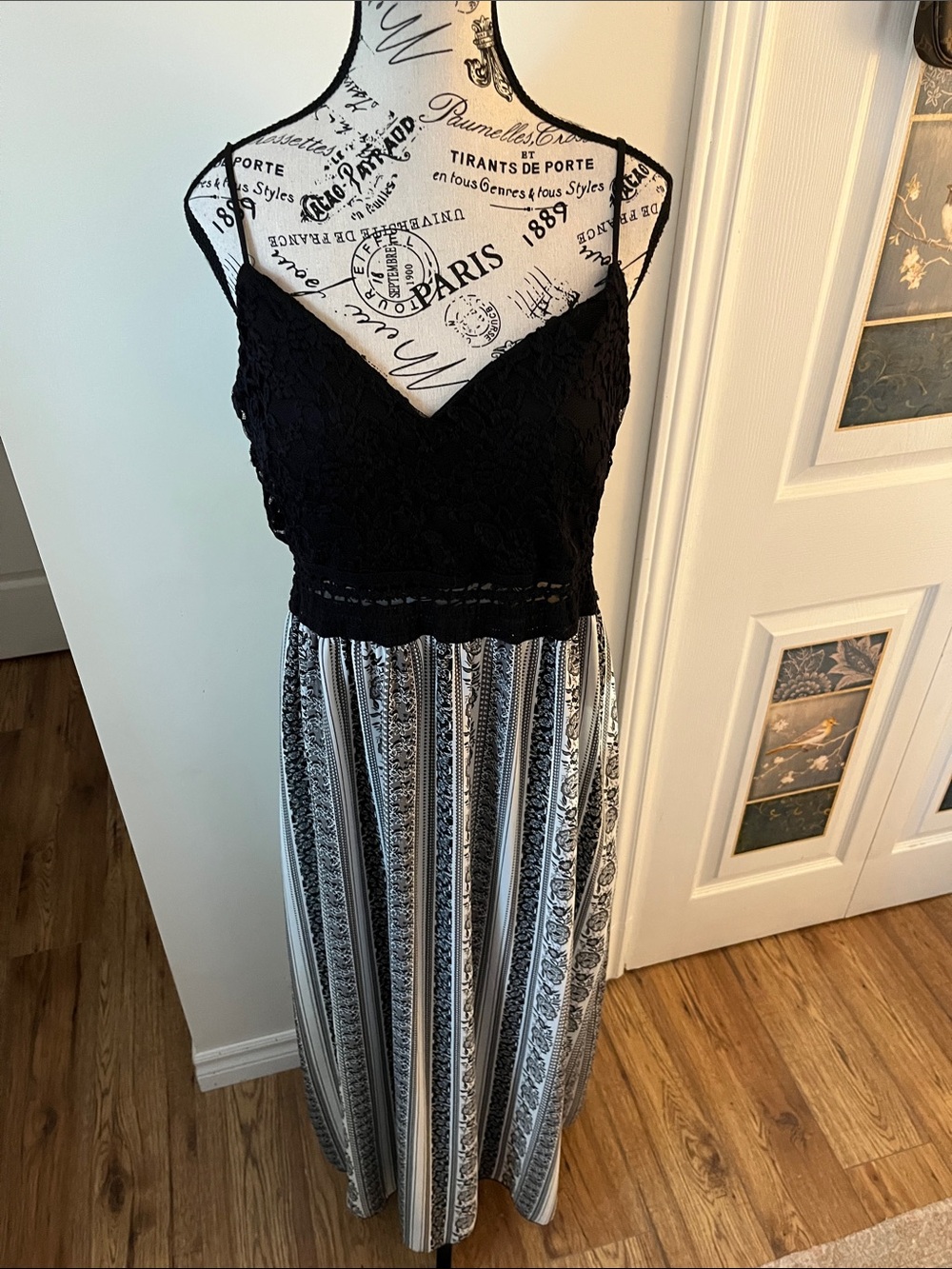 Black & White Maxi Dress with Patterned Skirt - Picture 9 of 11